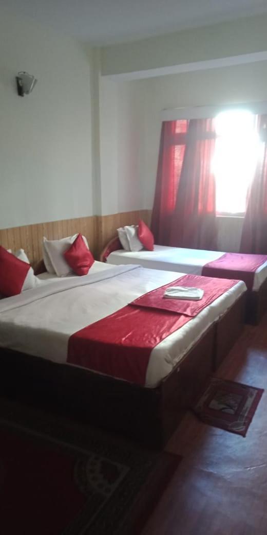 Hotel View Point Gangtok Esterno foto
