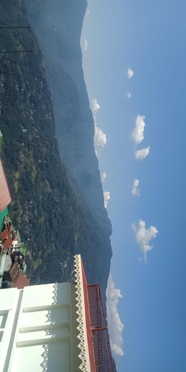 Hotel View Point Gangtok Esterno foto